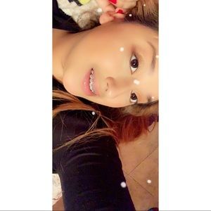 Meet your Posher, Yesenia